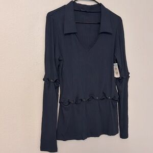 Head of State+ Women’s dark blue shirt. Snap waist and sleeves. Original!